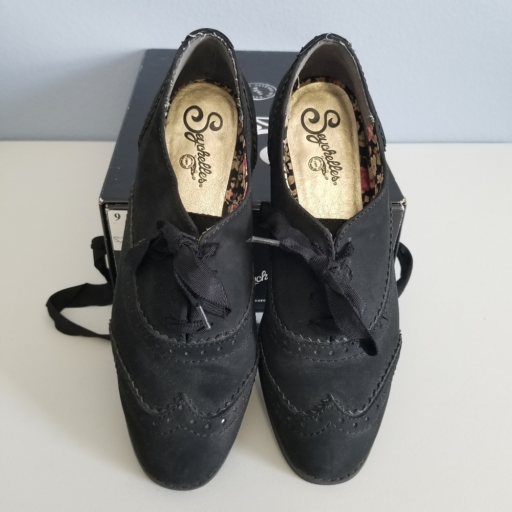 Seychelles Black Suede Leather Oxford Loafers Dress Shoes Women's 9 Private Eye.
